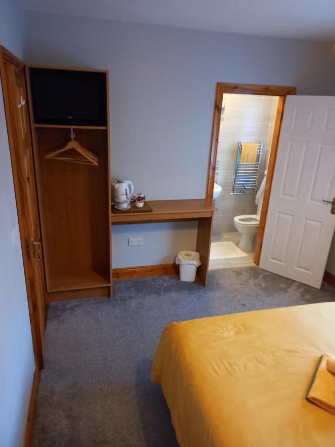 A New U Country Cottage Clynacartan Екстер'єр фото